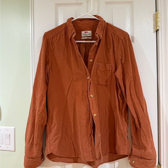 Fjallraven Tops - Women’s Fjallraven button down - size small